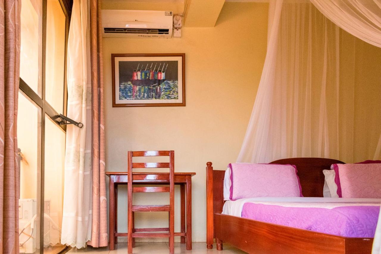 Kahondo Buffalo Hotel Kampala Makerere Exterior photo