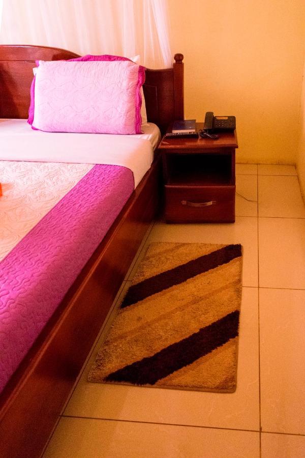 Kahondo Buffalo Hotel Kampala Makerere Exterior photo