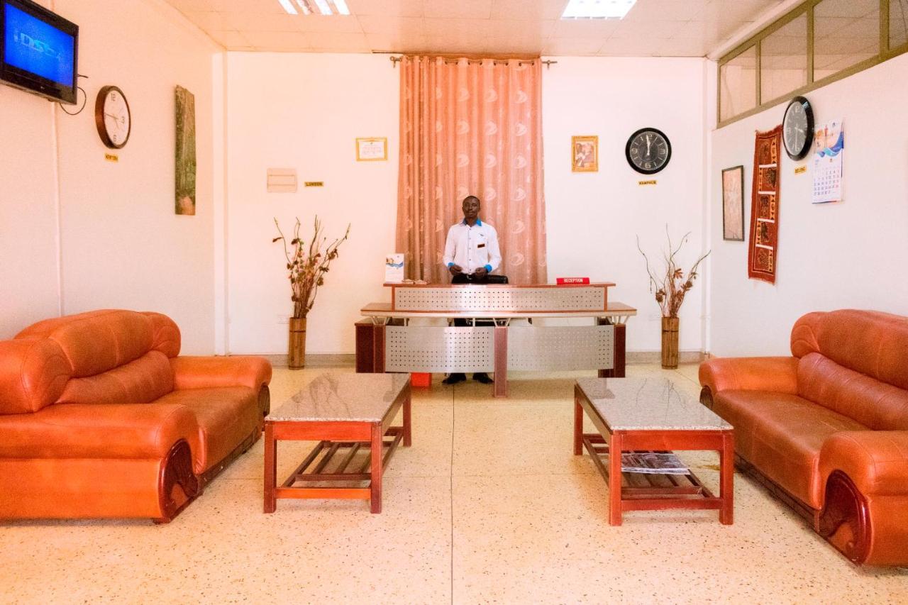 Kahondo Buffalo Hotel Kampala Makerere Exterior photo